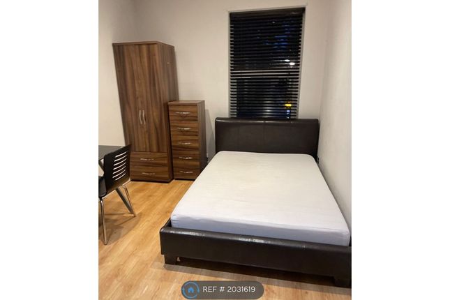 Room to rent in Uttoxeter New Road, Derby