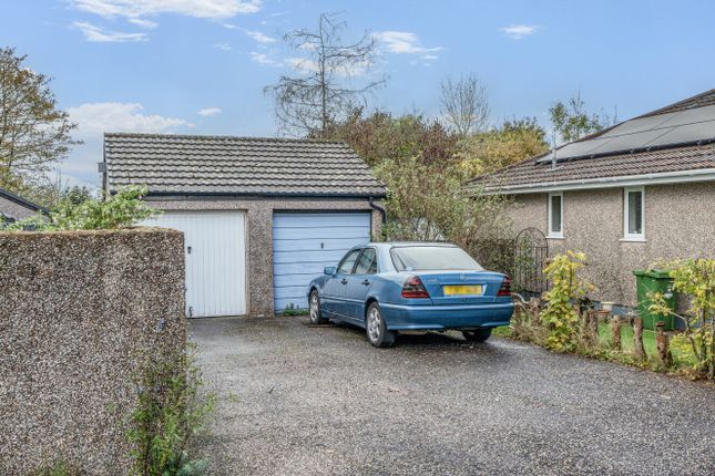 Garage &amp; Driveway