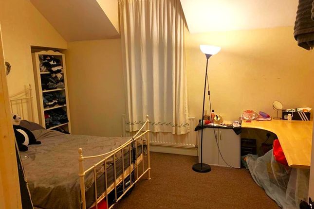 29 Vale Street, Sunderland photo 3