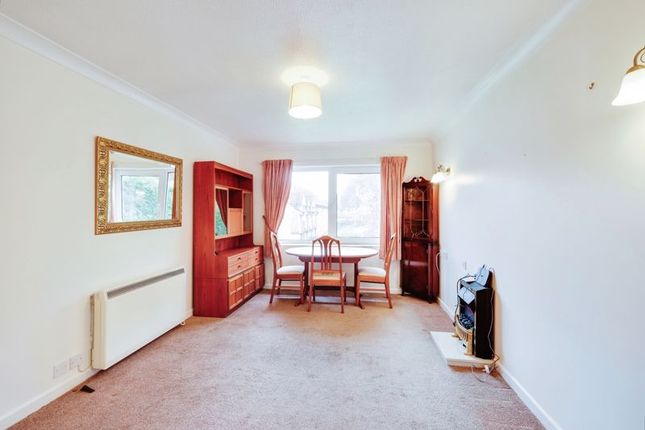 Flat for sale in Homecorfe House, Broadstone