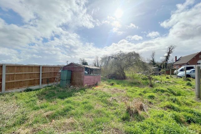 Semi-detached bungalow for sale in Henny Road, Lamarsh, Bures