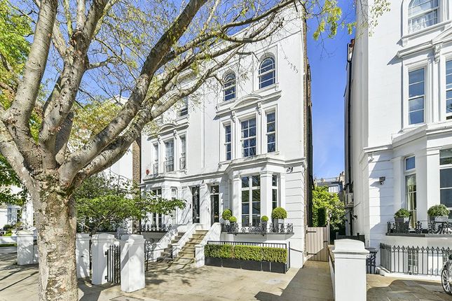 Thumbnail Semi-detached house for sale in Scarsdale Villas, Kensington, London