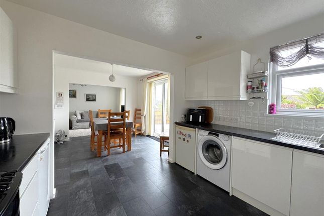1, St. Helier Avenue, Weymouth photo 2