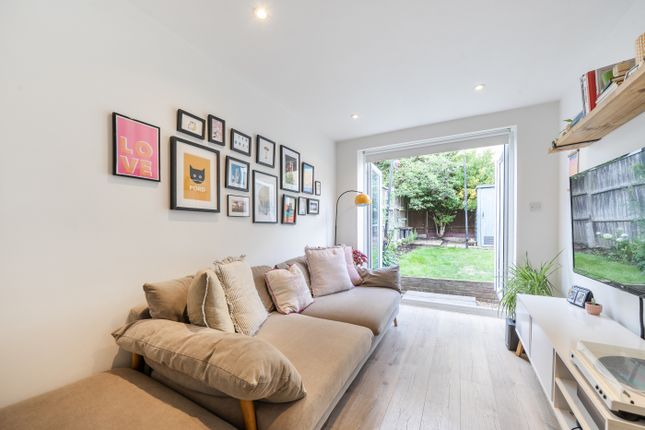 Flat 1, 30, Burford Road, London photo 4