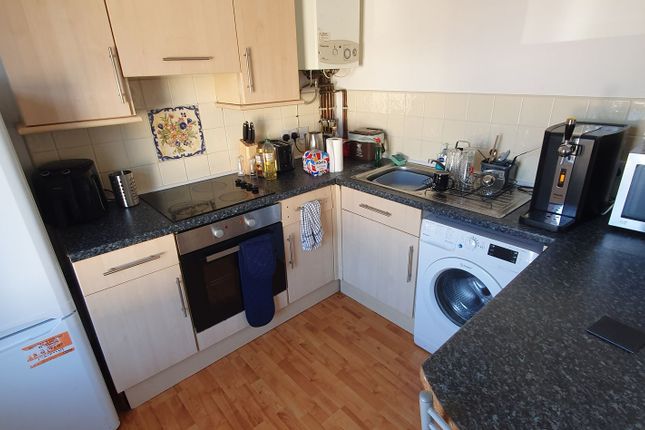 72a Richards Street, Cardiff photo 5