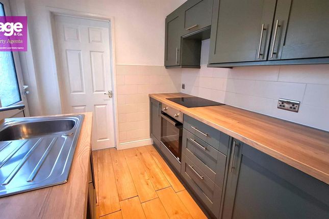7, Penmaen Road, Blackwood photo 3