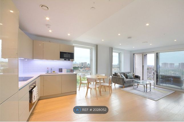 Thumbnail Flat to rent in Stock House, London