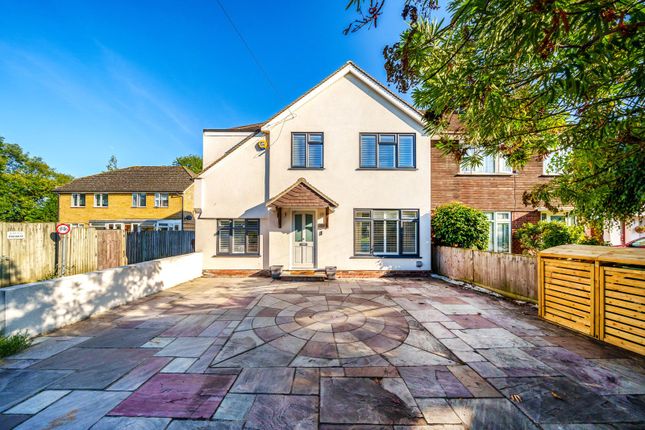 45, Aragon Avenue, Thames Ditton photo 3