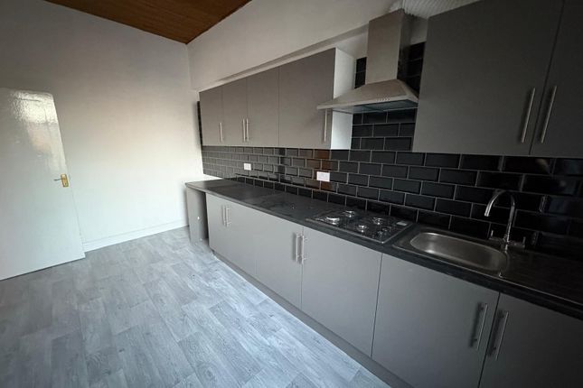 35a, Lilycroft Road, BRADFORD photo 2