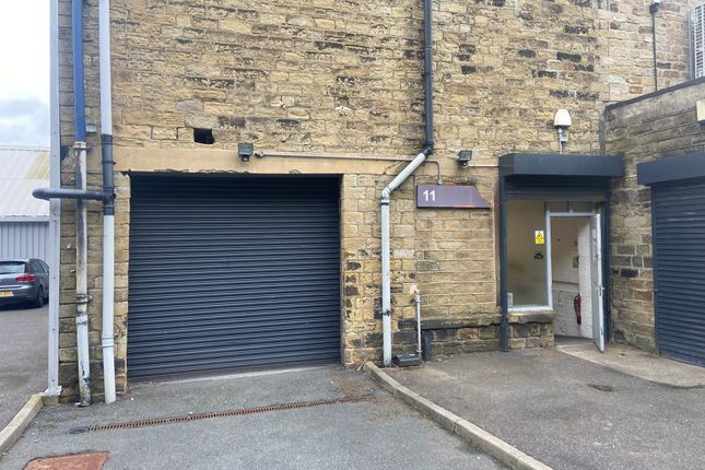 Light industrial to let in New Mill Rd, Honley
