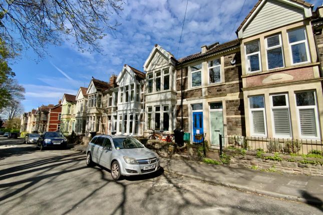 Thumbnail Property to rent in Park Crescent, Whitehall, Bristol