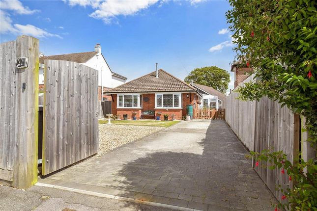 Thumbnail Detached bungalow for sale in Robins Drive, Bognor Regis, West Sussex