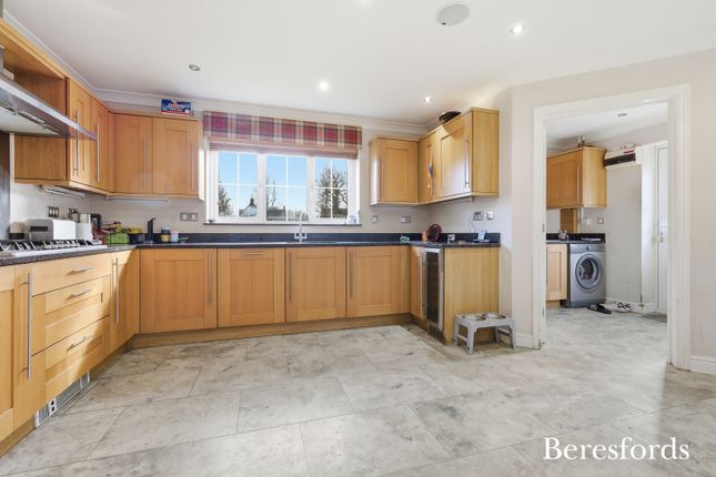 1, Champneys Way, Dunmow photo 3