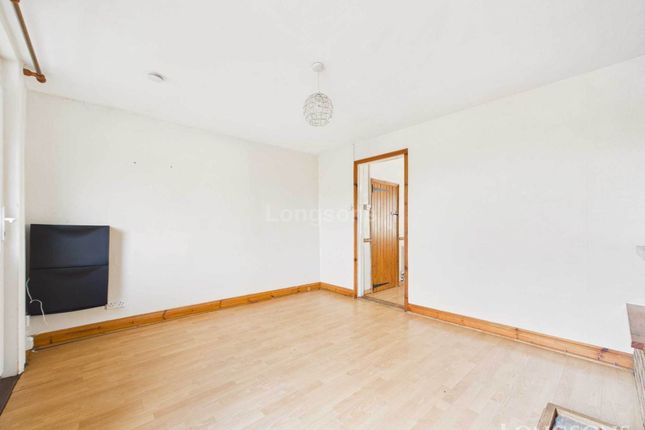 15, Merton Road, Thetford photo 3