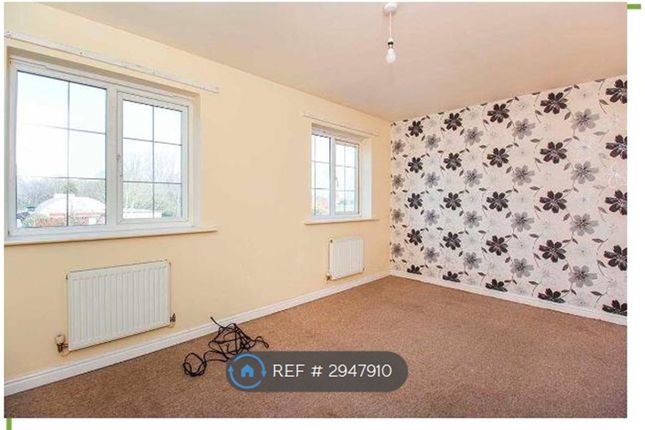 Phoenix Close, Donnington, Telford photo 5