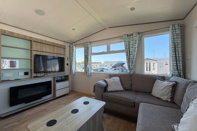 2 Bayside, Haven, Watchet photo 5