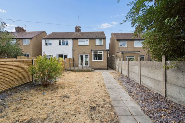 21 William Street, Bushey photo 4