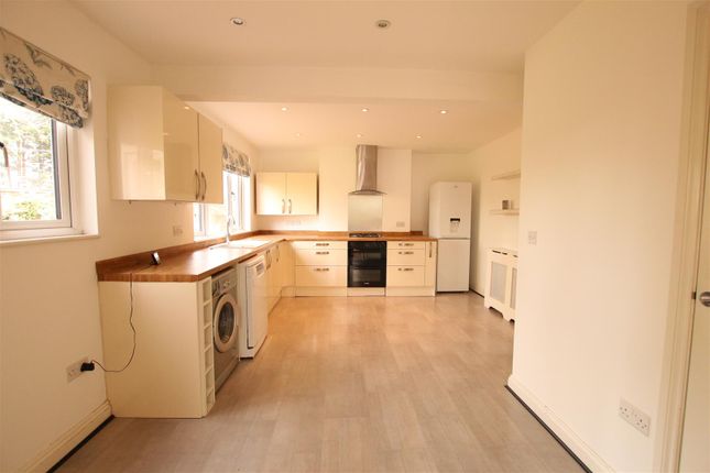 54, Duston Road, Northampton photo 5