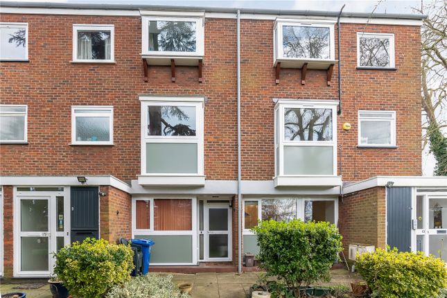 Flat for sale in College Road, West Dulwich, London