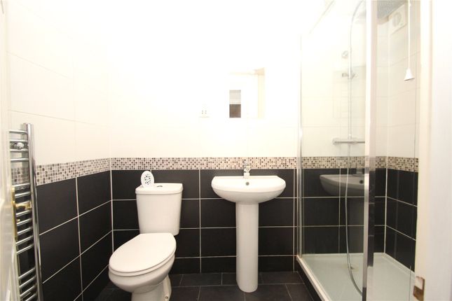 Flat 2, 8, Market Square, Buckingham photo 5