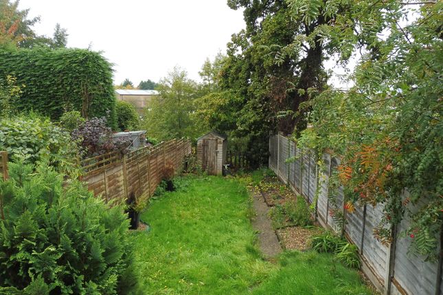 182, Dudley Road, GRANTHAM photo 4