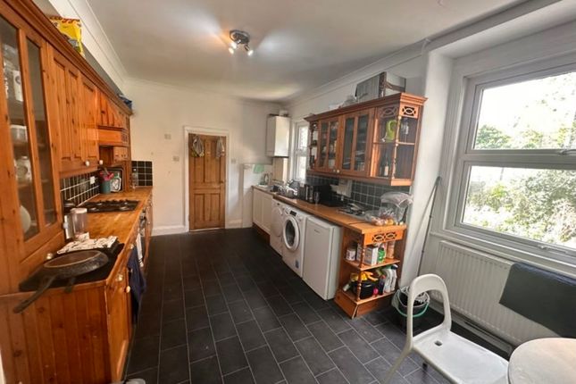 224, Lee High Road, London photo 4