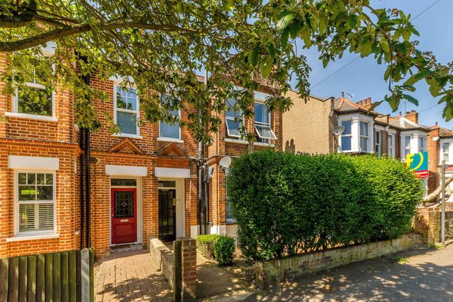 Thumbnail Flat to rent in Roxborough Road, Harrow