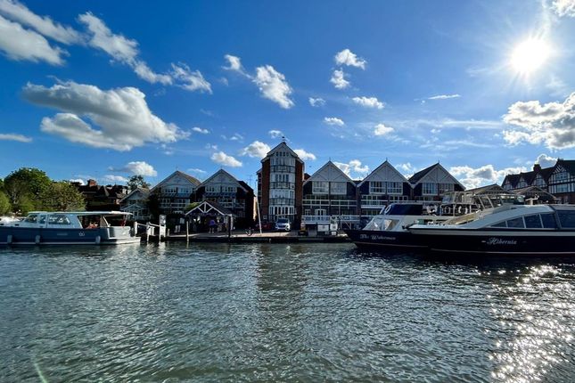 Flat to rent in Boathouse Reach, Henley-On-Thames