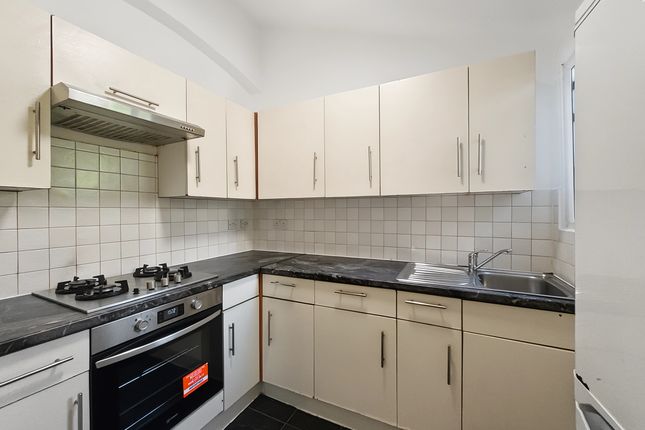 96, Lordship Lane, London photo 5