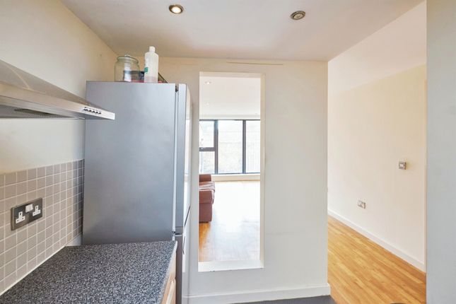 Flat for sale in Cheapside, Deritend, Birmingham