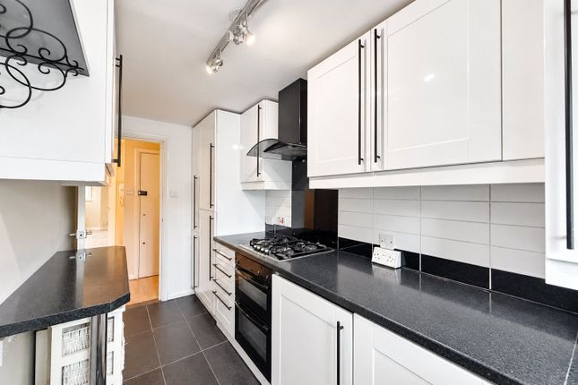 Flat 3,, 53A, Pascoe Road, London photo 4