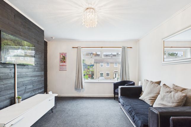 80, Lennox Drive, West Dunbartonshire photo 4