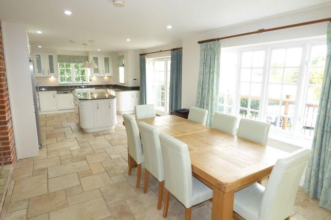 Hare Meadow, 11, Coopers Lane, Colchester photo 4
