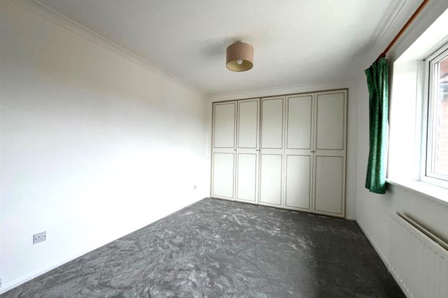 Flat to rent in Dorset Road, Belmont, Sutton