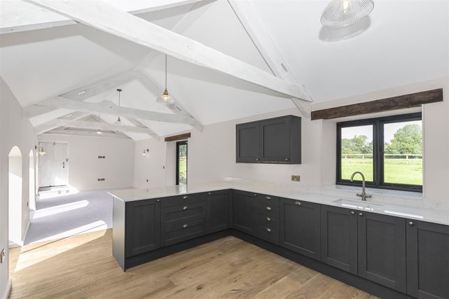 Mayshill Farm, Frampton Cotterell photo 3