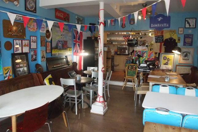 Restaurant/cafe for sale in Cafe &amp; Sandwich Bars HG5, North Yorkshire