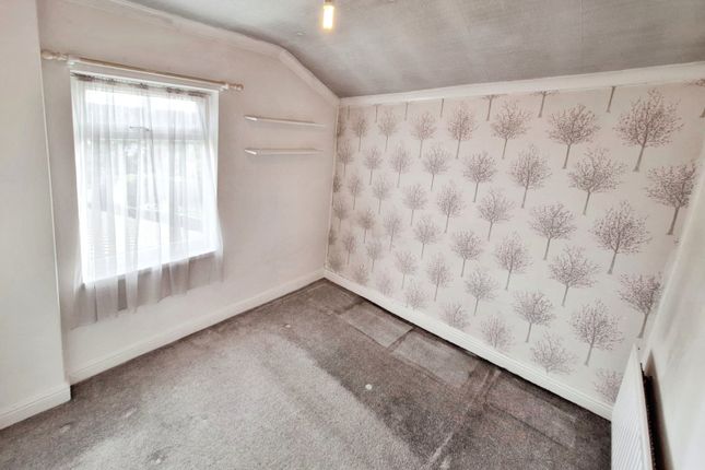 Terraced house to rent in Patrick Street, Grimsby, South Humberside