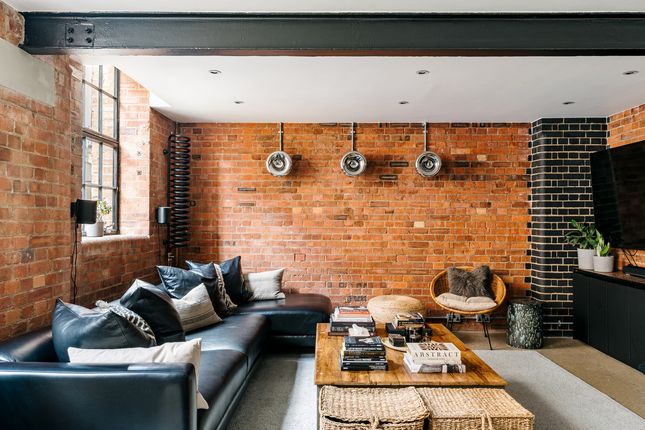 Flat Flat 2 Patent House, 48, Morris Road, London photo 4