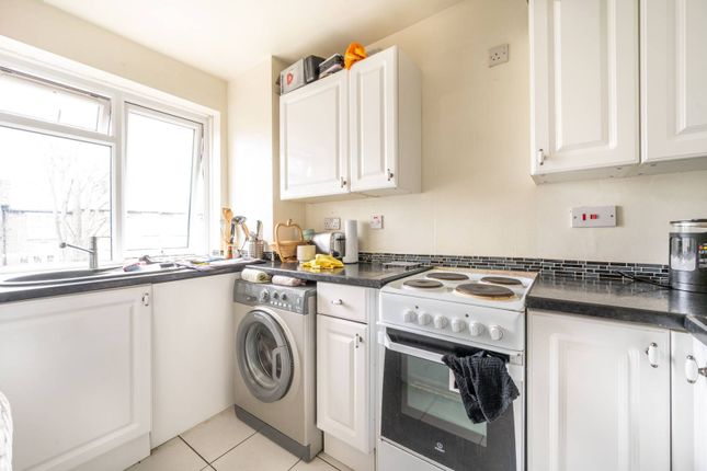 Flat for sale in Richmond Road, Forest Gate, London