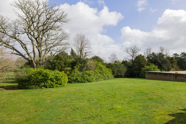 Flat for sale in The Courtyard, Holwood Estate, Keston, Kent