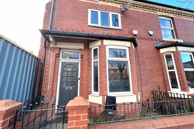 End terrace house to rent in Seaford Road, Salford