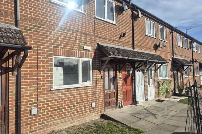 1-bed flat on 3, St. Francis Close, Rochester, £75,000