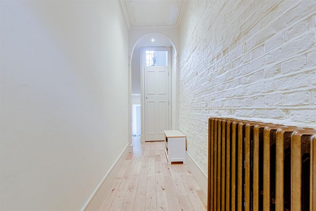 Amwell Street (15).Jpg