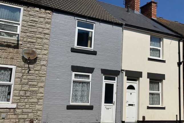 3-bed terraced on 19, Co-operative Street, Sutton-In-Ashfield, £70,000