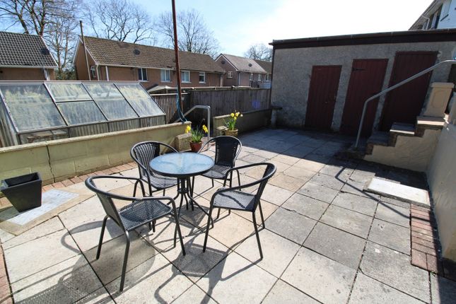 19, Heol Coed Leyshon, Bridgend photo 5