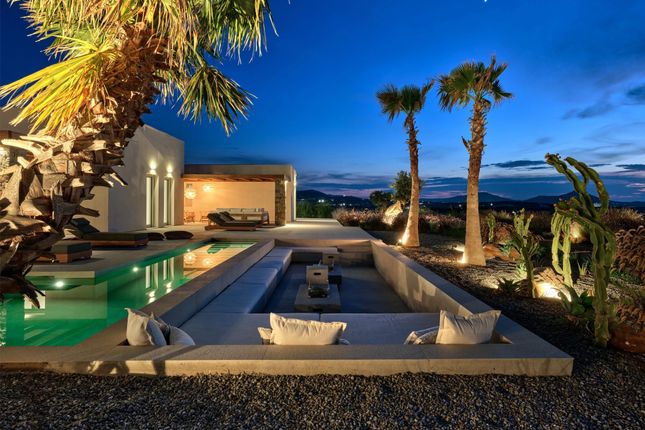 Thumbnail Villa for sale in Hesperia, Paros (Town), Paros, Cyclade Islands, South Aegean, Greece