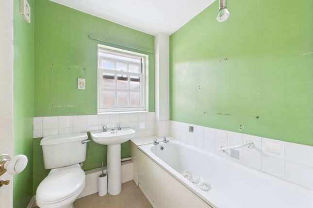 12a, Quay Hill, Falmouth photo 3