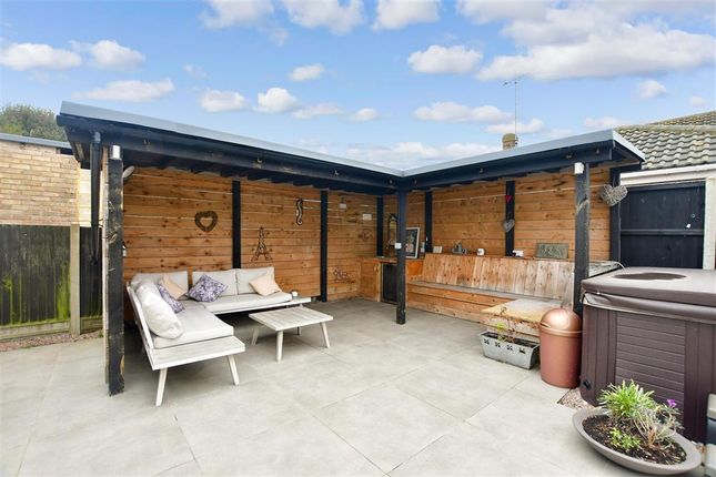 Thumbnail Detached bungalow for sale in Bradstow Way, Broadstairs, Kent