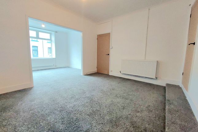 28 Blaen-y-Cwm Terrace, Treorchy photo 2