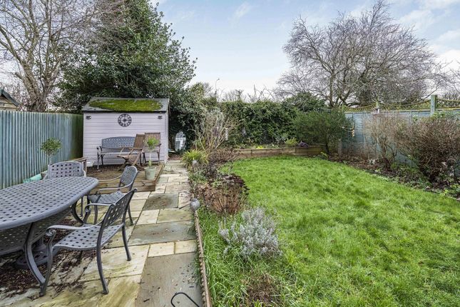 Bungalow for sale in Thames Avenue, Bicester